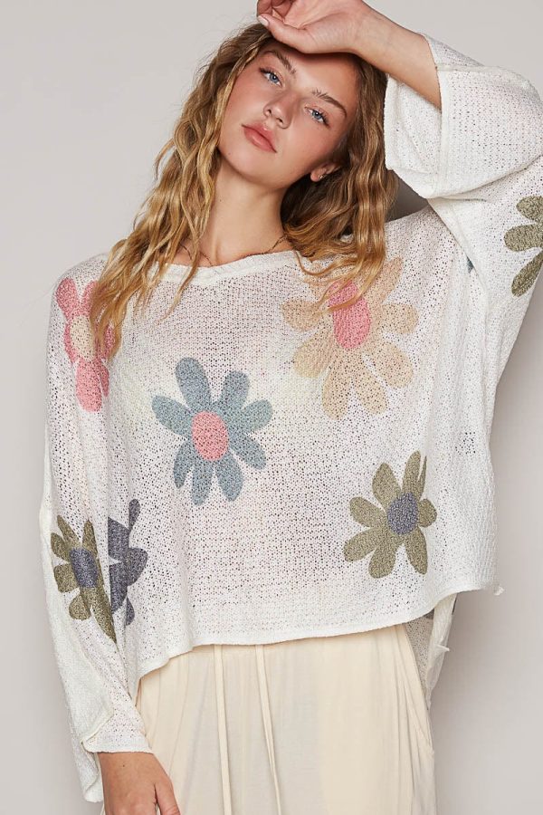 POL Wide V-Neck Three Quarter Sleeve Relaxed Fit Fun Flower Pattern Sweater Hot on Sale - Image 2