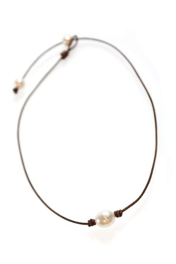 Single Pearl Leather Cord Necklace Online Hot Sale - Image 4